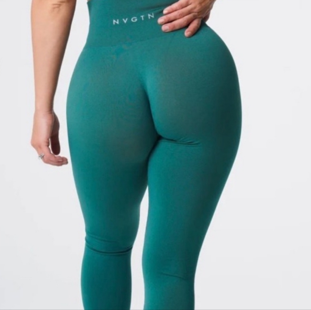 Nvgtn Emerald Seamless Solid Legging - Small - image 2